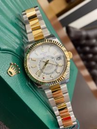 Швейцарские часы Rolex Sky-Dweller 42mm Steel and Yellow Gold 326933-0009