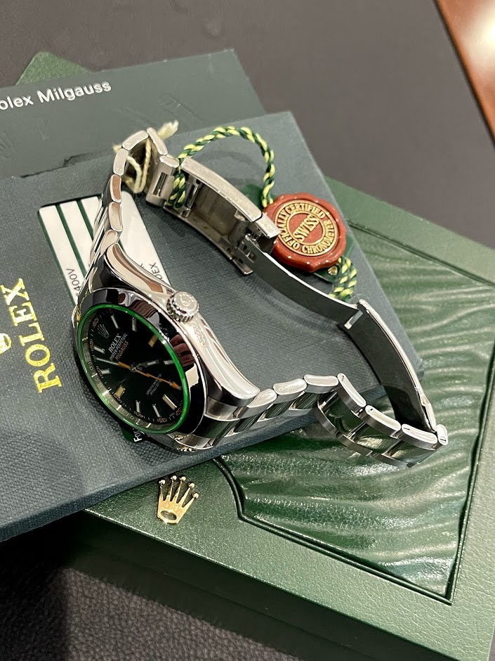 Швейцарские часы Rolex Milgauss 40mm Steel 116400GV #3