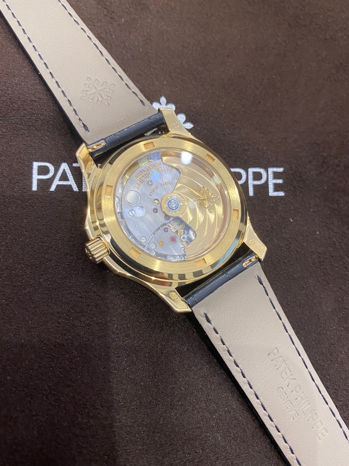 Швейцарские часы Patek Philippe Aquanaut Luce 5060SJ-001 #2