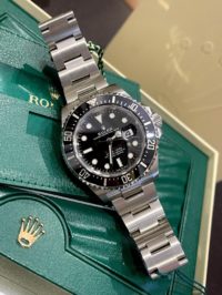 Швейцарские часы Rolex SEA-DWELLER 4000 126600-0001