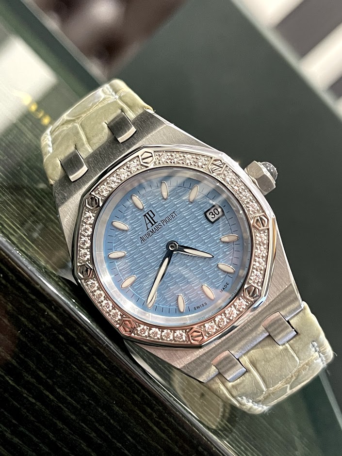 Швейцарские часы Audemars Piguet Royal Oak Ladies 67601ST.ZZ.D034CR.01 #1