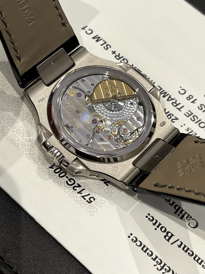 Швейцарские часы Patek Philippe Nautilus 5712G-001 #2