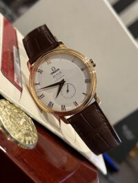 Швейцарские часы Omega De Ville Prestige Co‑Axial Small Seconds 39 mm 4614.20.02
