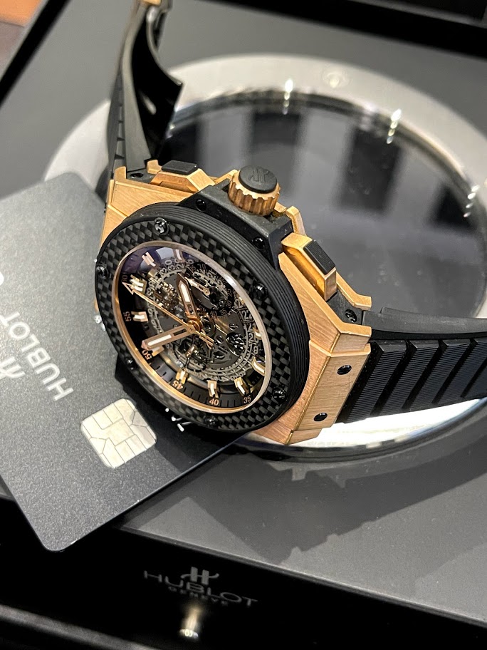 Швейцарские часы Hublot Big Bang King Power 48 mm Unico King Gold Carbon 701.OQ.0180.RX #3