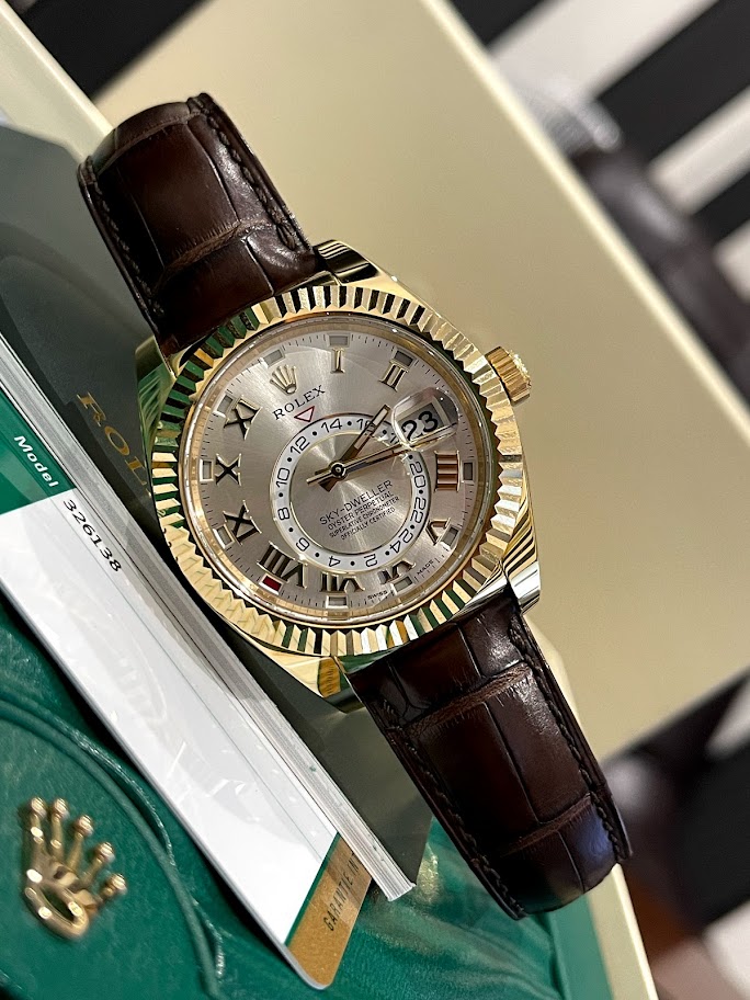 Швейцарские часы Rolex Sky-Dweller  42 mm, yellow gold 326138-0003 #1